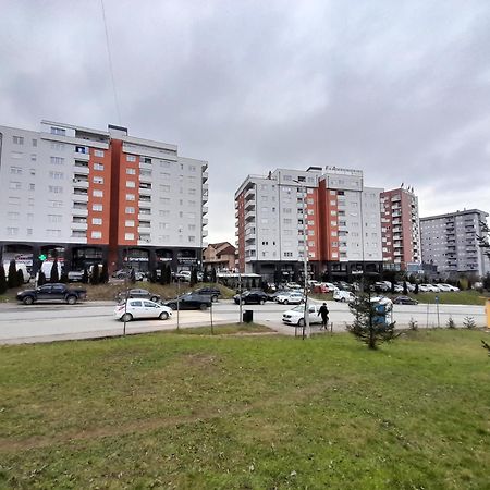 Gray Apartment 1 普里什蒂纳 外观 照片