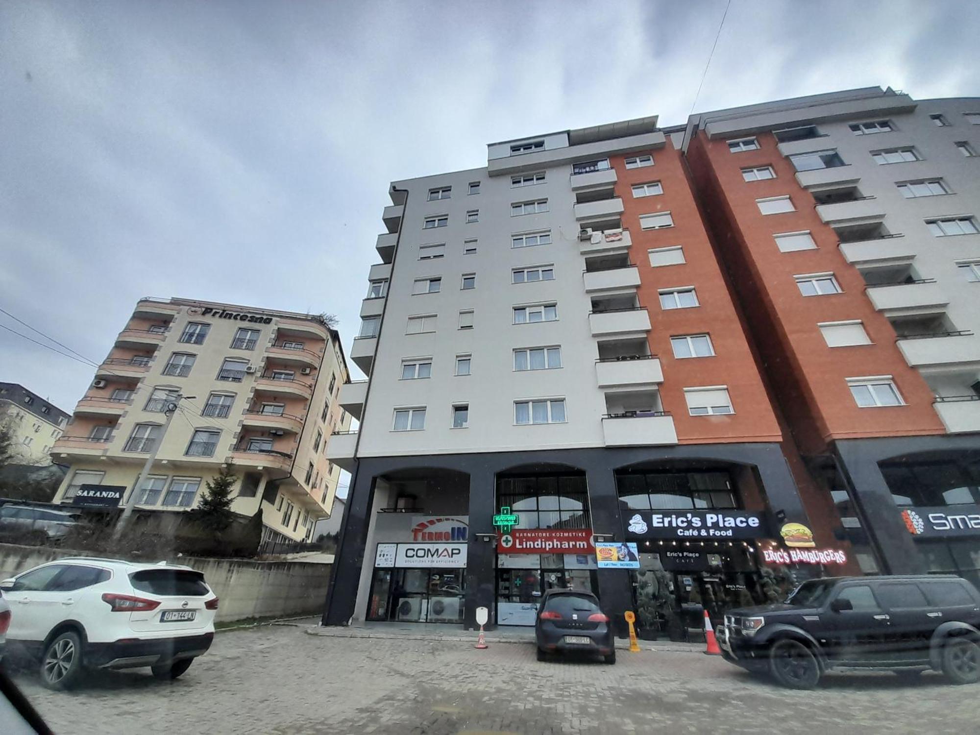 Gray Apartment 1 普里什蒂纳 外观 照片